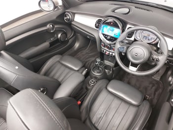 Used MINI Convertible 2022 for sale - 77126703: Photo