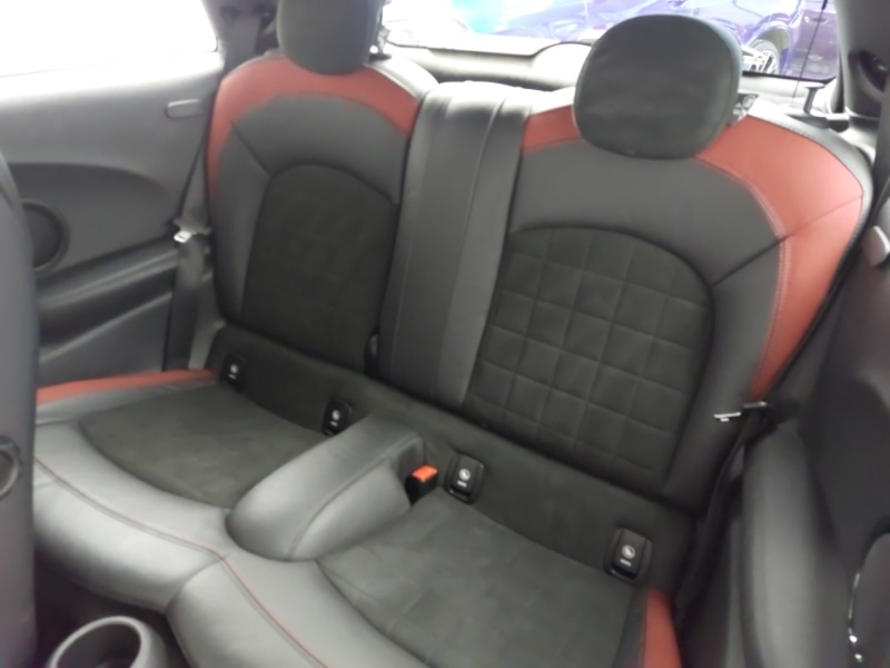 Used MINI Hatch 2018 for sale - 77385669: Photo 12