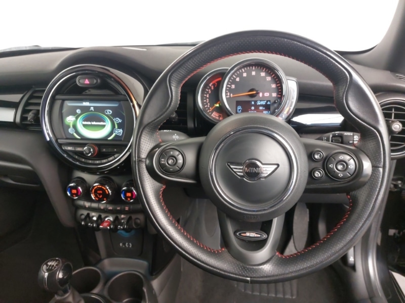 Used MINI Hatch 2018 for sale - 77385669: Photo 5