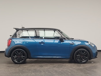 Used MINI Hatch 2022 for sale - 76880364: Photo
