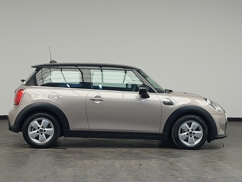 Used MINI Cooper 2023 for sale - 76639495: Photo 2