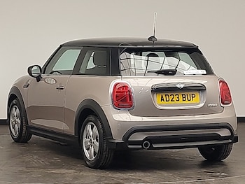 Used MINI Cooper 2023 for sale - 76639495: Photo