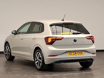 Used Volkswagen Polo 2024 for sale - 79737393: Photo