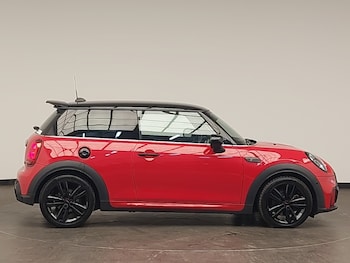 Used MINI Cooper 2022 for sale - 76269039: Photo 2