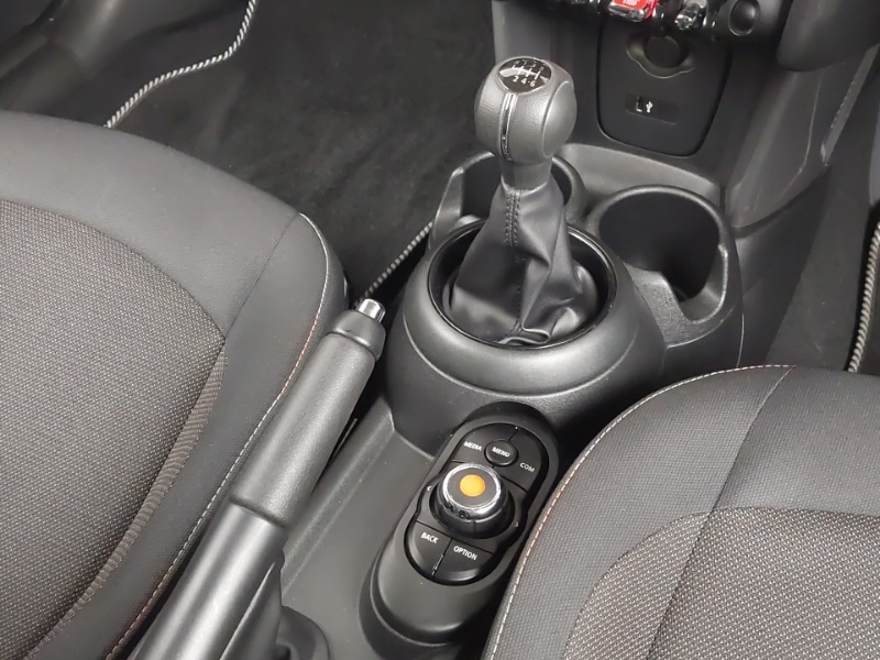 Used MINI Hatch 2019 for sale - 76403977: Photo 10