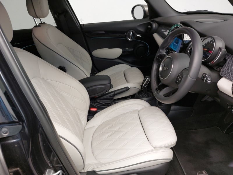 Used MINI Hatch 2022 for sale - 76383926: Photo 6