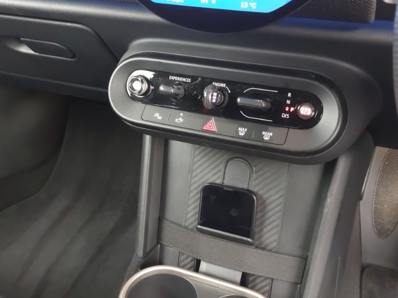 Used MINI Cooper 2024 for sale - 76630696: Photo 10