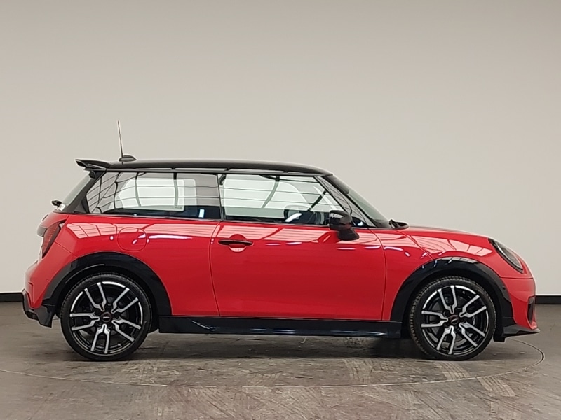 Used MINI Cooper 2024 for sale - 76630696: Photo 2