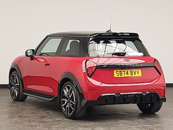 Used MINI Cooper 2024 for sale - 76630696: Photo