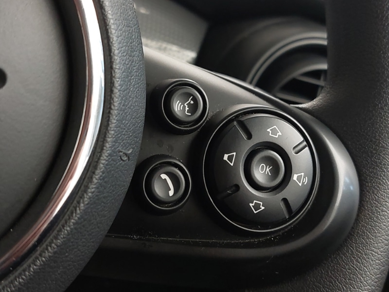 Used MINI Hatch 2019 for sale - 76951741: Photo 19