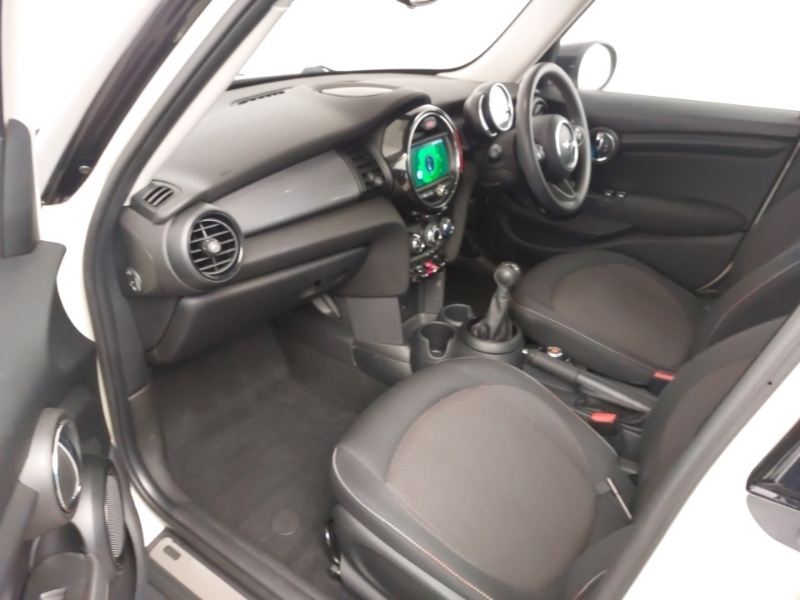 Used MINI Hatch 2019 for sale - 76951741: Photo 7