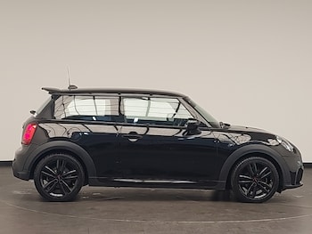 Used MINI Cooper 2021 for sale - 76135059: Photo 2