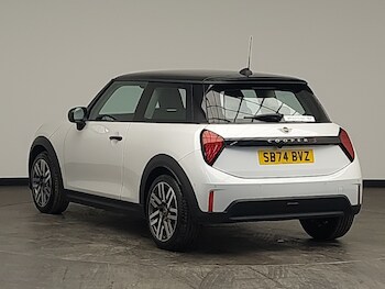 Used MINI Cooper 2024 for sale - 76741754: Photo