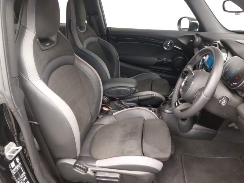 Used MINI Hatch 2023 for sale - 78093717: Photo 11