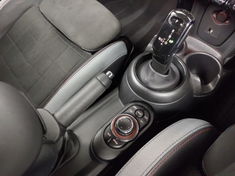 Used MINI Hatch 2021 for sale - 77969406: Photo 10