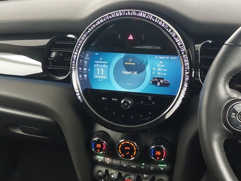 Used MINI Hatch 2021 for sale - 76548965: Photo 8