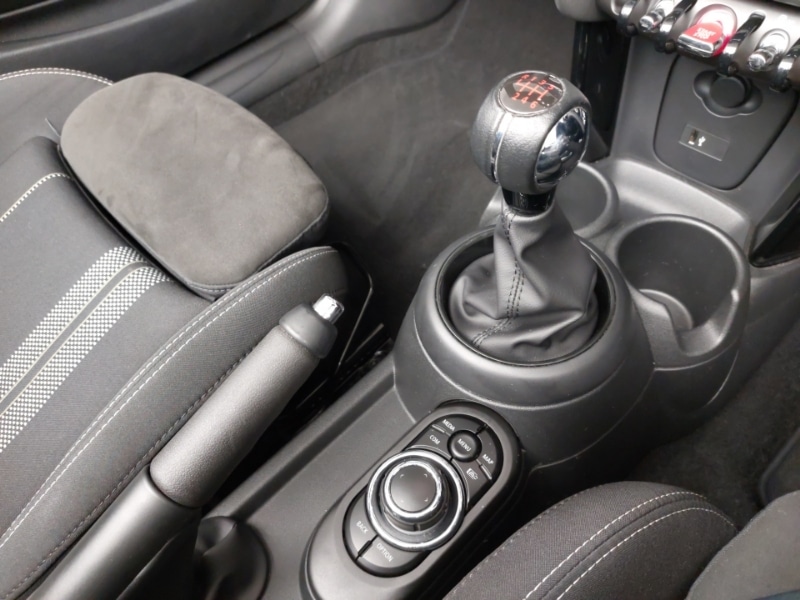 Used MINI Convertible 2022 for sale - 77202099: Photo 10