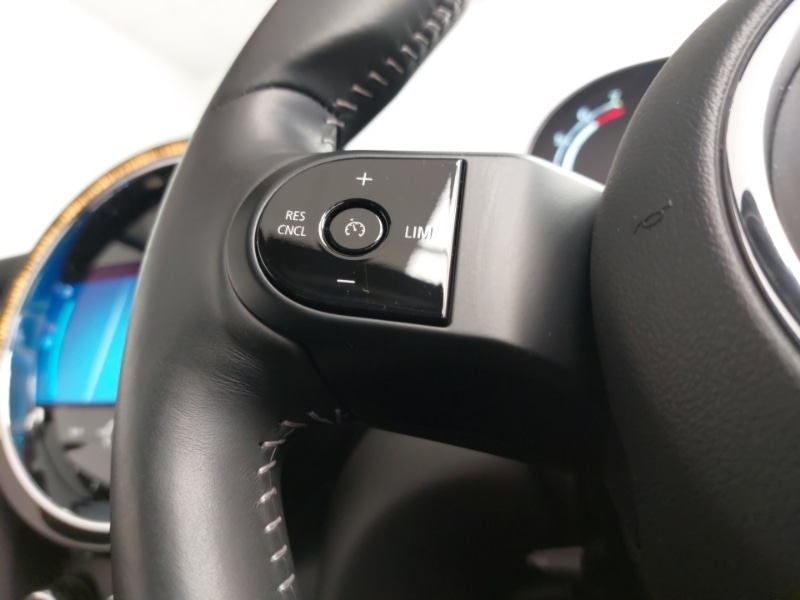 Used MINI Convertible 2022 for sale - 77202099: Photo 18