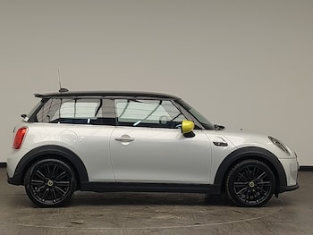 Used MINI Cooper 2022 for sale - 77439562: Photo