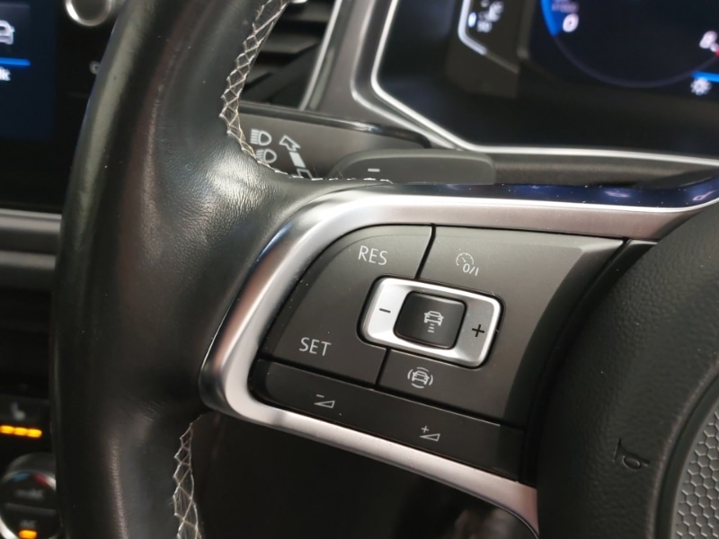 Used Volkswagen T-Roc 2019 for sale - 77024693: Photo 11