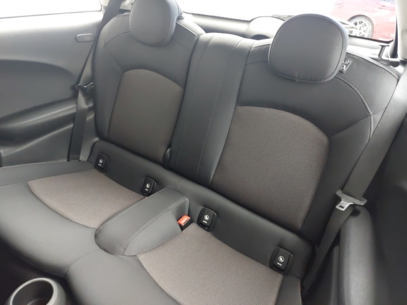 Used MINI Hatch 2018 for sale - 76629333: Photo 12