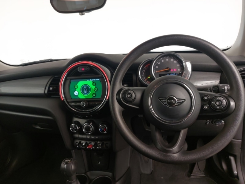 Used MINI Hatch 2018 for sale - 76629333: Photo 5