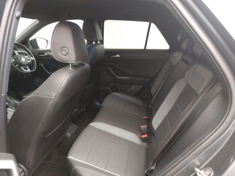 Used Volkswagen T-Roc 2019 for sale - 77101597: Photo 12