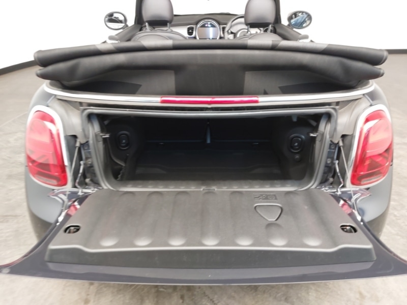 Used MINI Convertible 2023 for sale - 77596375: Photo 13