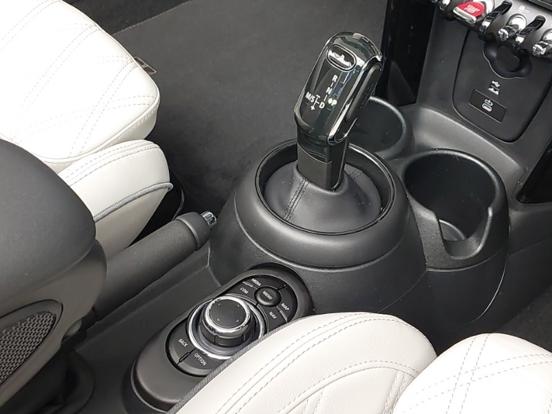 Used MINI Convertible 2023 for sale - 76951758: Photo 10