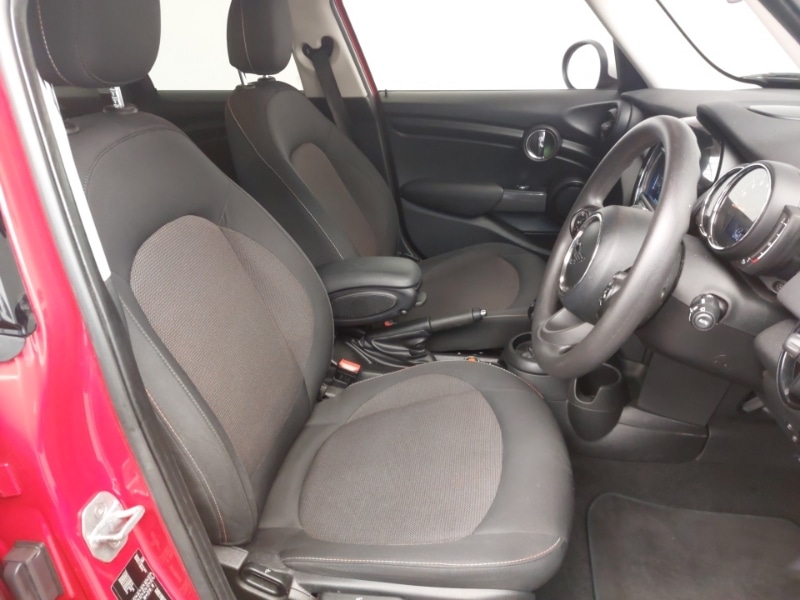 Used MINI Cooper 2019 for sale - 76129936: Photo 11