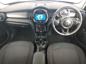 Used MINI Cooper 2019 for sale - 76129936: Photo 4