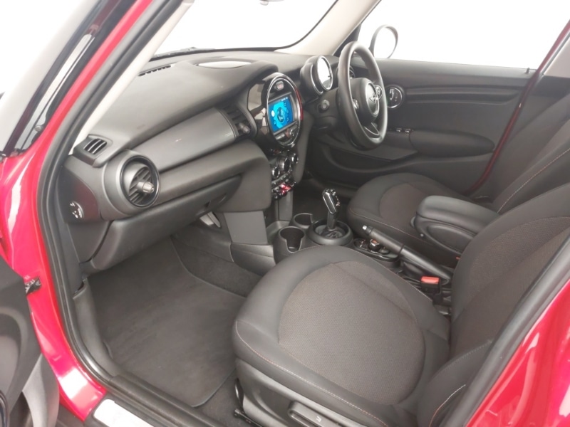 Used MINI Cooper 2019 for sale - 76129936: Photo 7