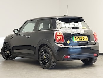 Used MINI Hatch 2023 for sale - 75976715: Photo