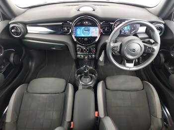 Used MINI Hatch 2023 for sale - 77085853: Photo