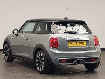 Used MINI Cooper 2019 for sale - 74737672: Photo
