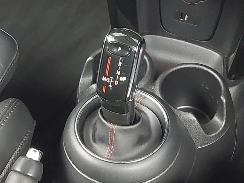 Used MINI Hatch 2019 for sale - 76849028: Photo 10