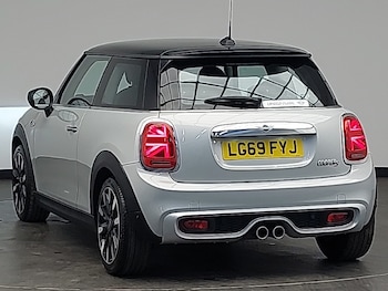 Used MINI Hatch 2019 for sale - 76849028: Photo