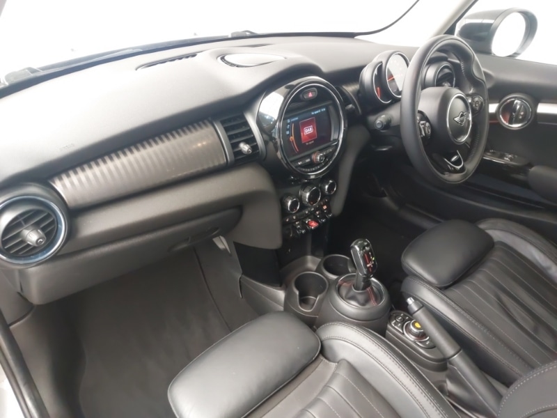 Used MINI Hatch 2019 for sale - 76849028: Photo 7