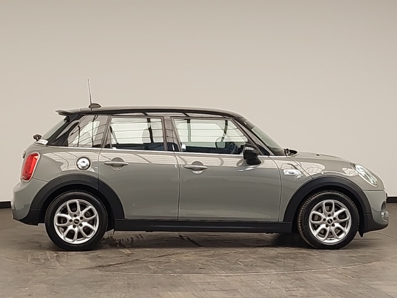 Used MINI Hatch 2019 for sale - 77454154: Photo 2