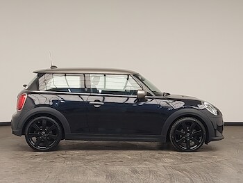 Used MINI Cooper 2021 for sale - 77241037: Photo