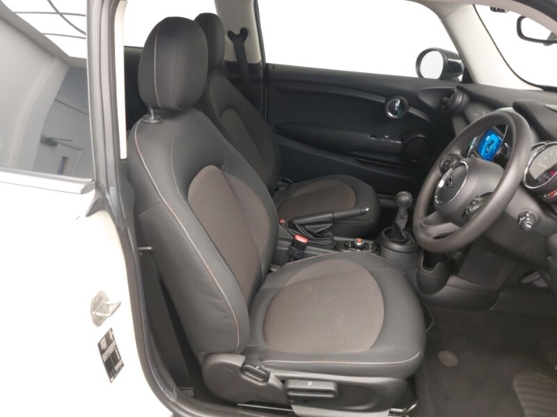 Used MINI Cooper 2019 for sale - 76543714: Photo 11