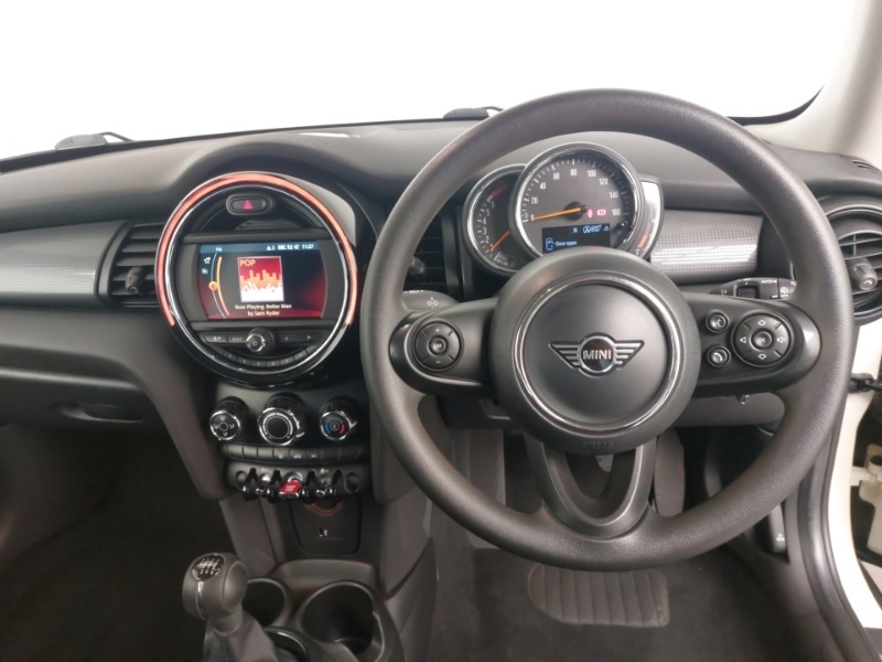 Used MINI Cooper 2019 for sale - 76543714: Photo 5