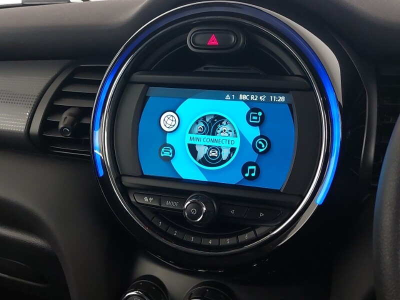 Used MINI Cooper 2019 for sale - 76543714: Photo 9