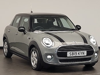 Used MINI Cooper 2019 for sale - 75526149: Photo