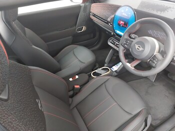 Used MINI Cooper 2025 for sale - 77776930: Photo