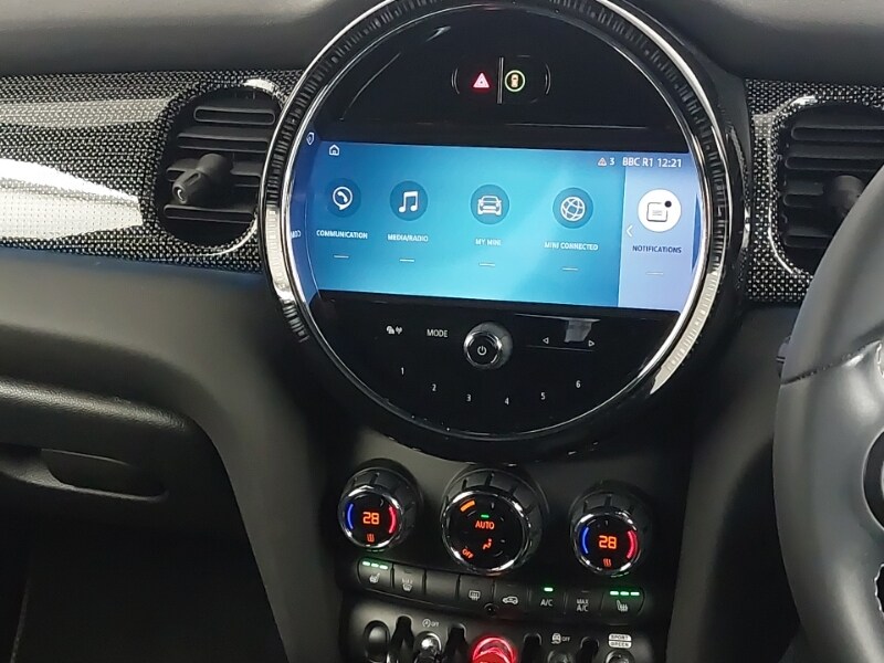 Used MINI Hatch 2022 for sale - 77815899: Photo 9
