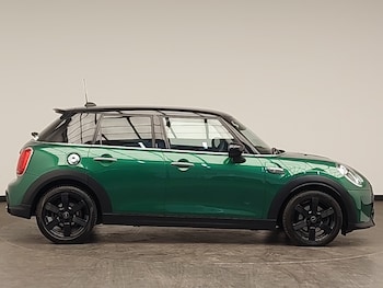 Used MINI Hatch 2024 for sale - 79477453: Photo