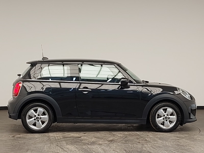 Used MINI Hatch 2023 for sale - 76687839: Photo 2