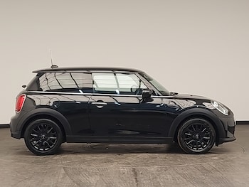 Used MINI Hatch 2023 for sale - 77847118: Photo