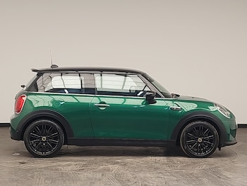 Used MINI Hatch 2021 for sale - 77130081: Photo